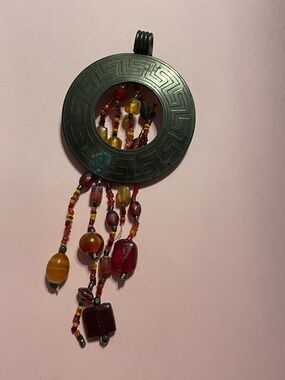 👑 Vintage Metal Dangling Bead Damaged Pendant #9298